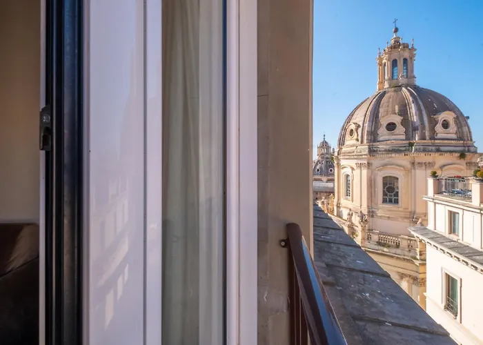 Ht Luxury Altare Della Patria Апартаменты *